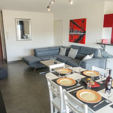 Апартаменты Les Terrasses Di Fiori By Interhome Порто-Веккьо