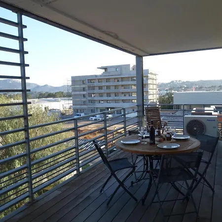 Apartment Les Terrasses Di Fiori By Interhome *